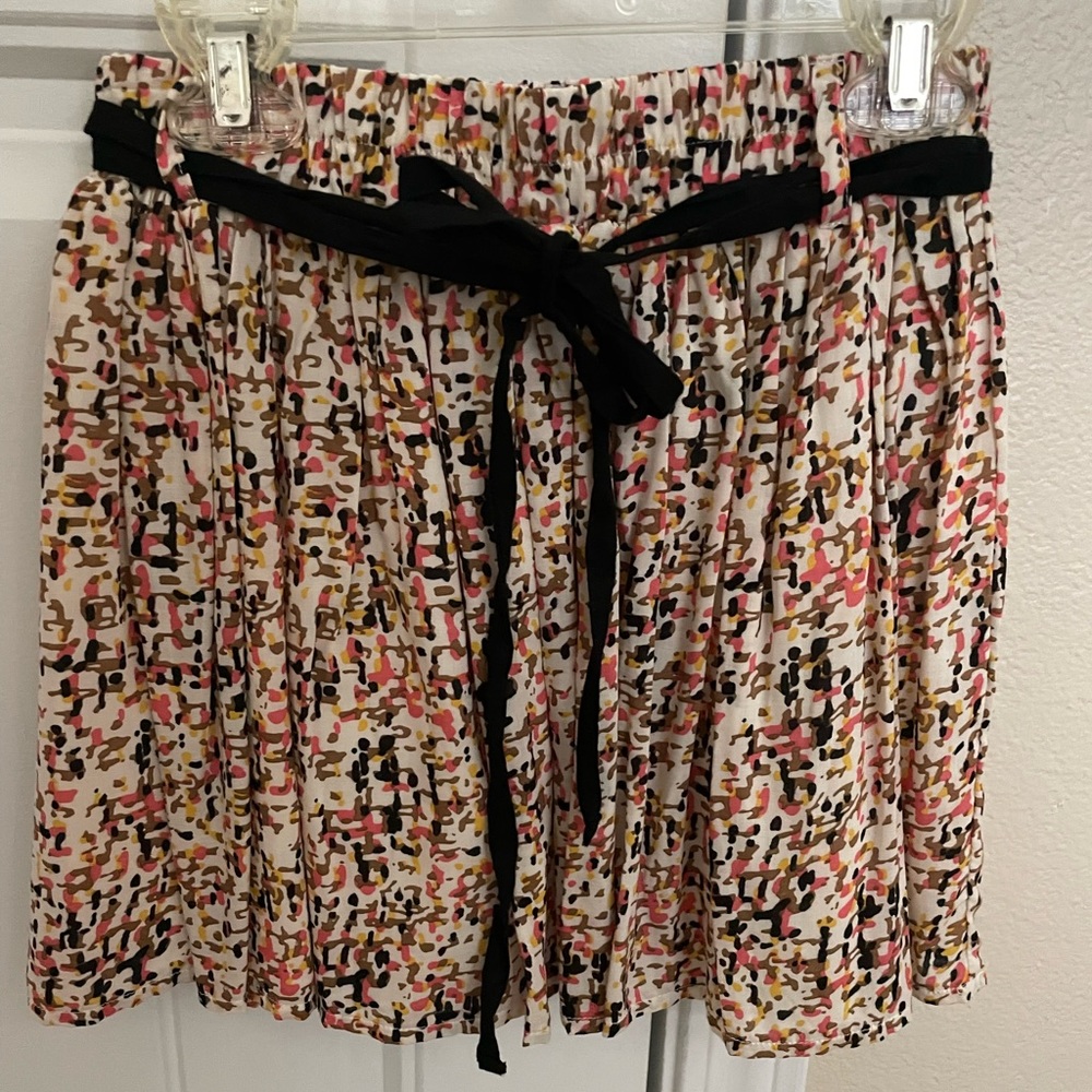 Patterned Mini Skirt - image 1